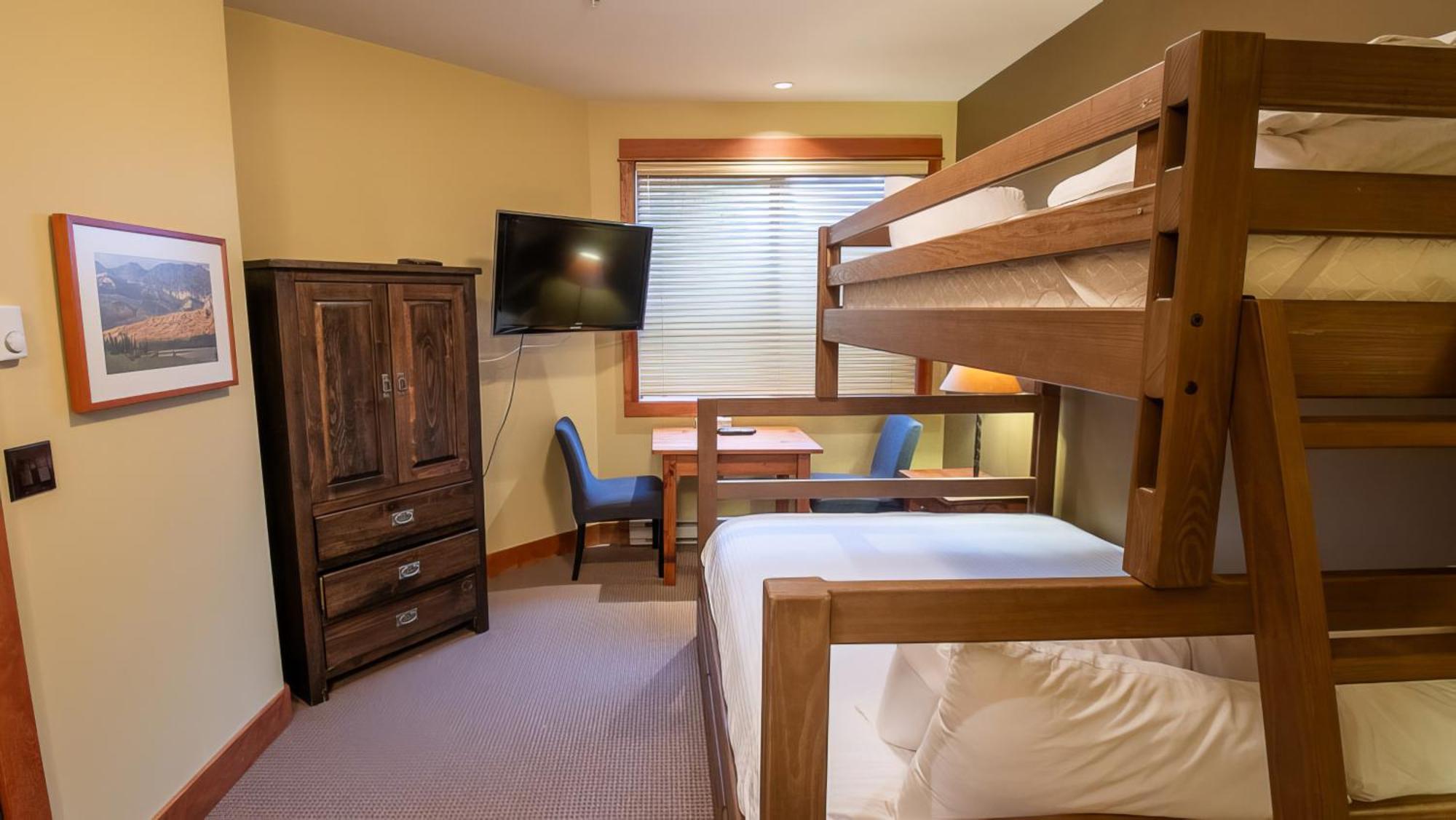 Timberline Lodges By Fernie Lodging Co Екстериор снимка